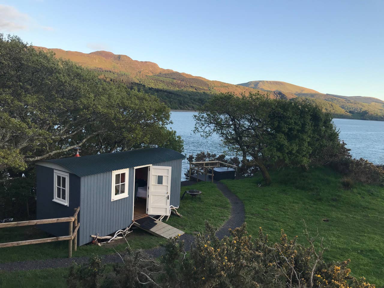 Shepherds Hut Snowdonia