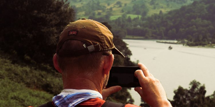 Elevate Your Travel Photography Skills With Reverse Image Search