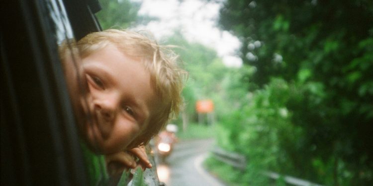 How To Ensure Long Road Trips With The Kids Are Stress Free