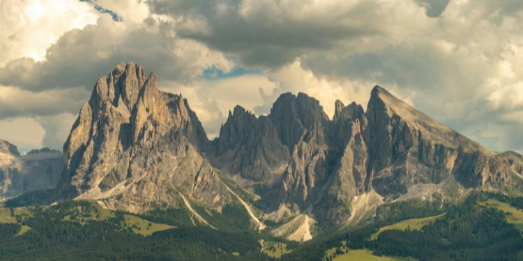 10 Things You Need To Know Before Hiking The Dolomites Some International Inspiration