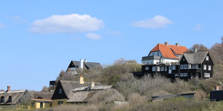 The Secret To Stress Free Staycations Renting The Right Holiday House